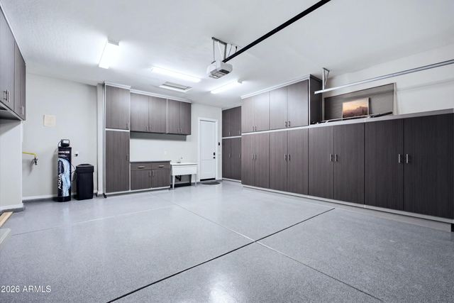 2828 E DONALD Drive, Phoenix, AZ 85050