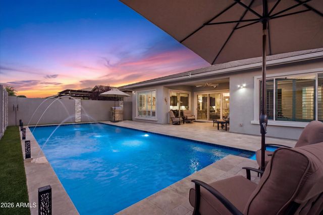 2828 E DONALD Drive, Phoenix, AZ 85050