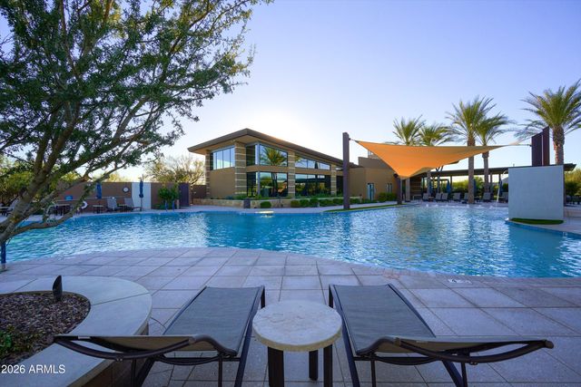 2828 E DONALD Drive, Phoenix, AZ 85050