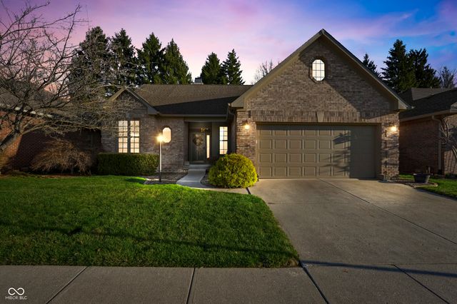 1624 Foxmere Boulevard, Greenwood, IN 46142