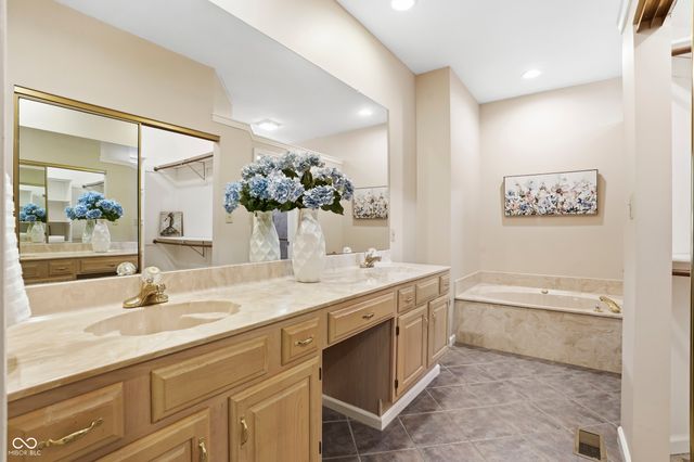 1624 Foxmere Boulevard, Greenwood, IN 46142
