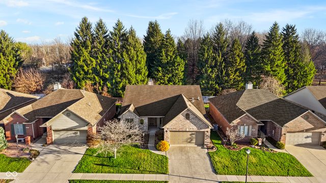 1624 Foxmere Boulevard, Greenwood, IN 46142