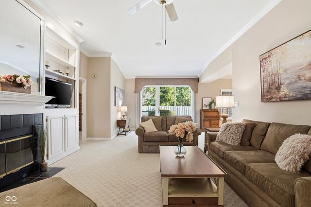 1624 Foxmere Boulevard, Greenwood, IN 46142