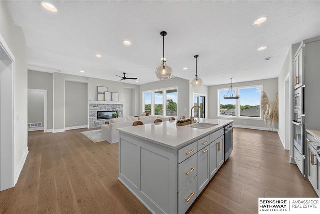 11317 S 191st Avenue, Gretna, NE 68028
