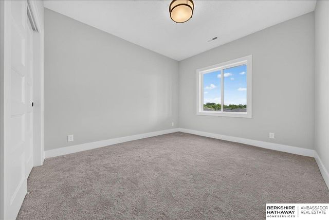 11317 S 191st Avenue, Gretna, NE 68028