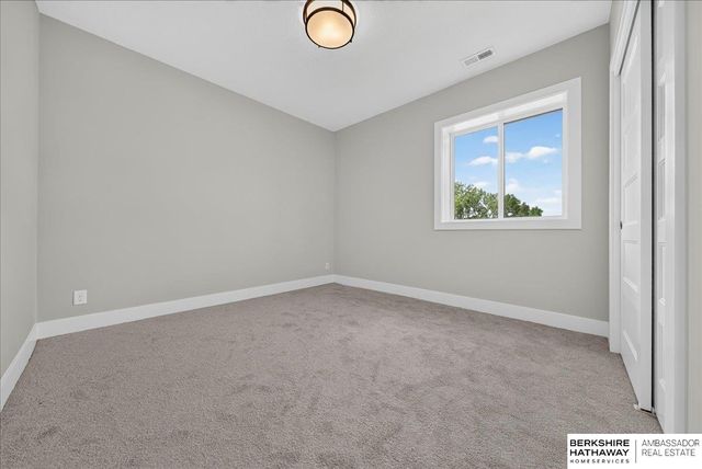 11317 S 191st Avenue, Gretna, NE 68028