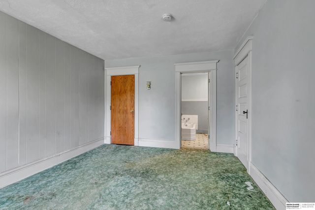 2144 Washington Street, Lincoln, NE 68502