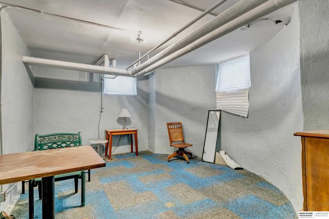 2144 Washington Street, Lincoln, NE 68502