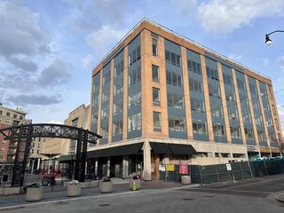 40 DuPage Court 209, Elgin, IL 60120