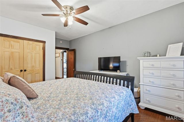 6615 Fyler Avenue, St Louis, MO 63139