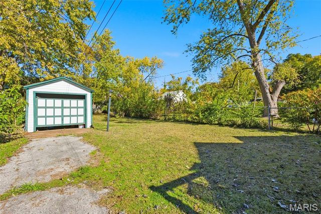 6615 Fyler Avenue, St Louis, MO 63139