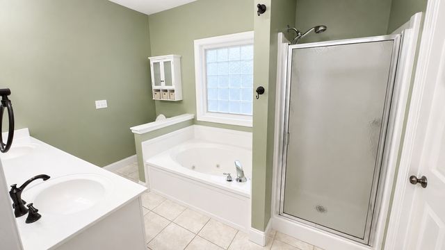 330 Fire Lake Dr, Manchester, TN 37355