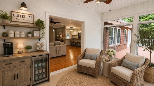 330 Fire Lake Dr, Manchester, TN 37355