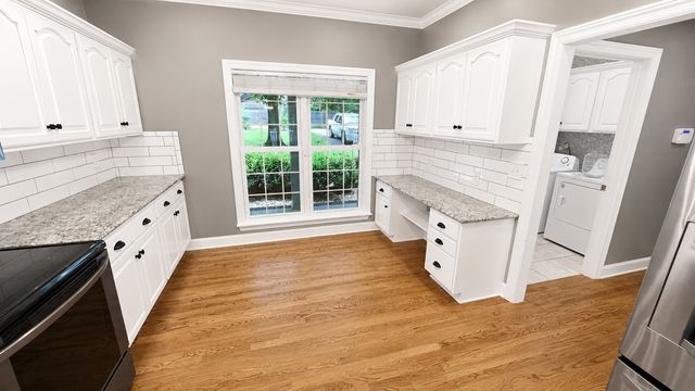 330 Fire Lake Dr, Manchester, TN 37355