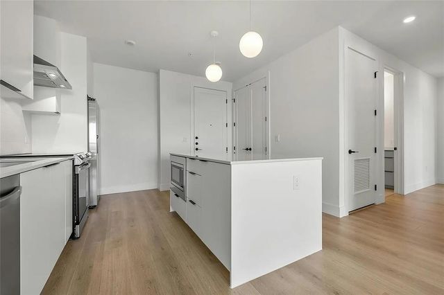 1701 Simond Ave 642, Austin, TX 78723