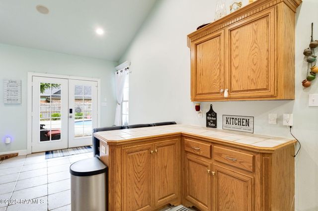 102 Lockeport Circle, Lafayette, LA 70508