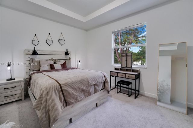 12453 NW 23rd Ct, Miami, FL 33167