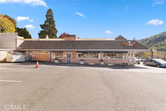 5038 State Highway, Mariposa, CA 95338