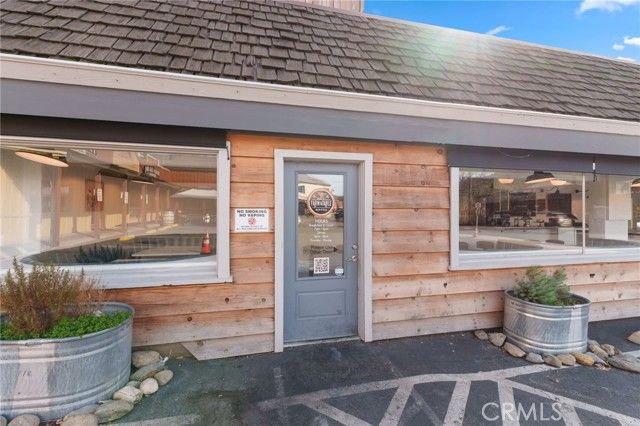 5038 State Highway, Mariposa, CA 95338