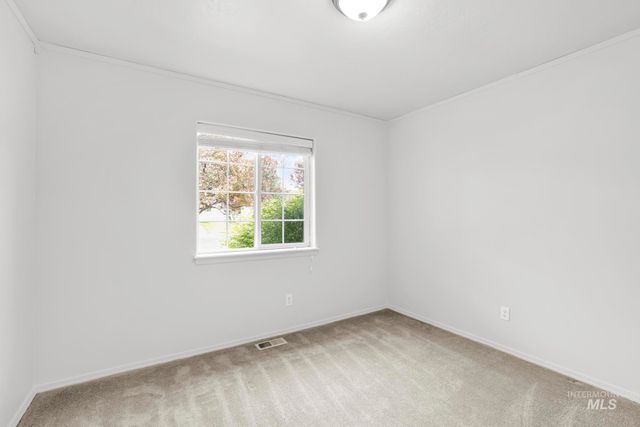 1215 Quail St, Twin Falls, ID 83301