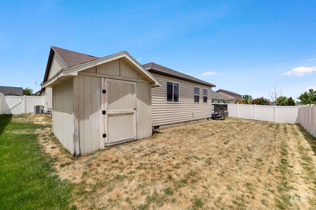 1215 Quail St, Twin Falls, ID 83301