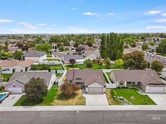 1215 Quail St, Twin Falls, ID 83301