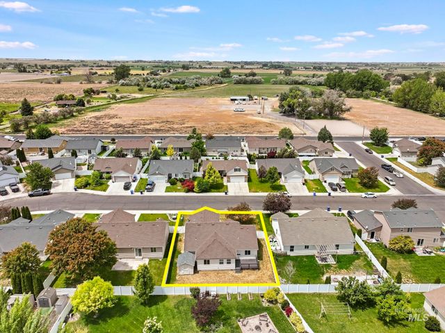 1215 Quail St, Twin Falls, ID 83301