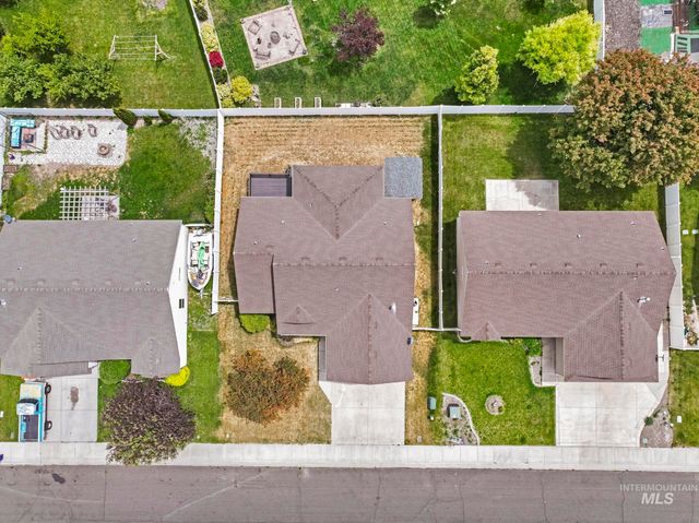 1215 Quail St, Twin Falls, ID 83301