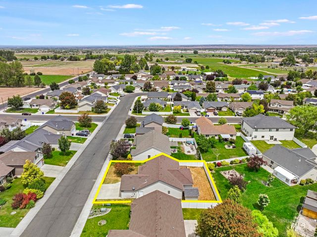 1215 Quail St, Twin Falls, ID 83301
