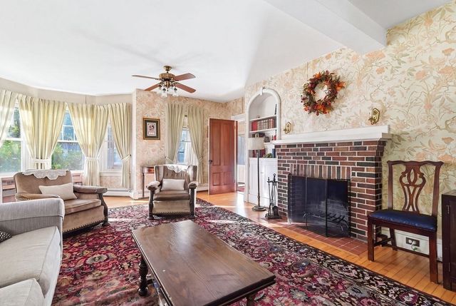 929 S Franklin St., Holbrook, MA 02343