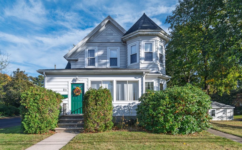 929 S Franklin St., Holbrook, MA 02343