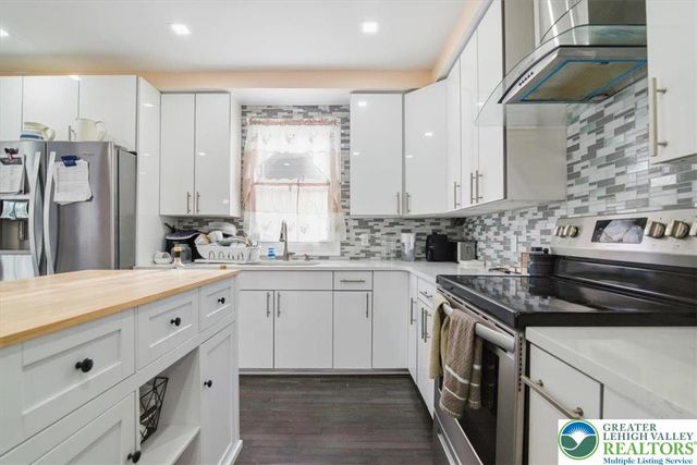 7814 Lake Shore Drive, Coolbaugh Twp, PA 18347