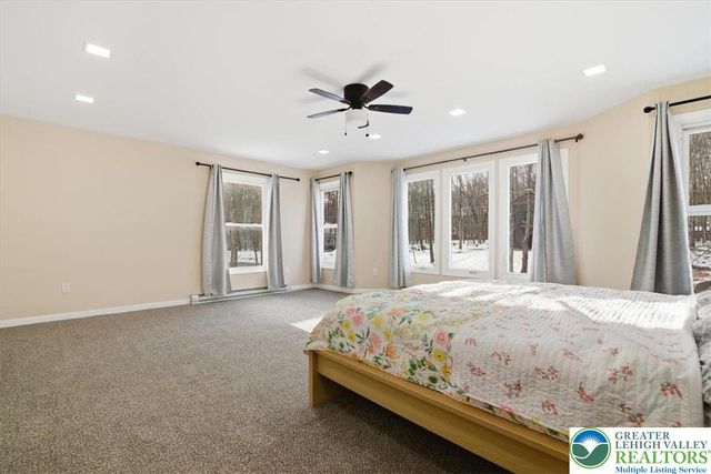 7814 Lake Shore Drive, Coolbaugh Twp, PA 18347