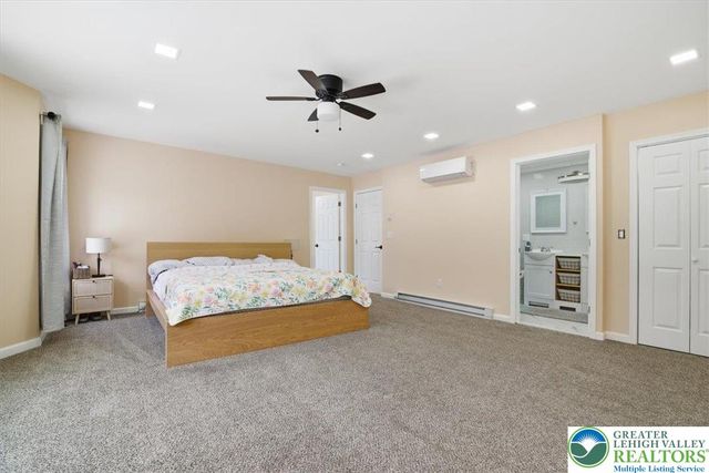 7814 Lake Shore Drive, Coolbaugh Twp, PA 18347