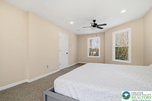 7814 Lake Shore Drive, Coolbaugh Twp, PA 18347