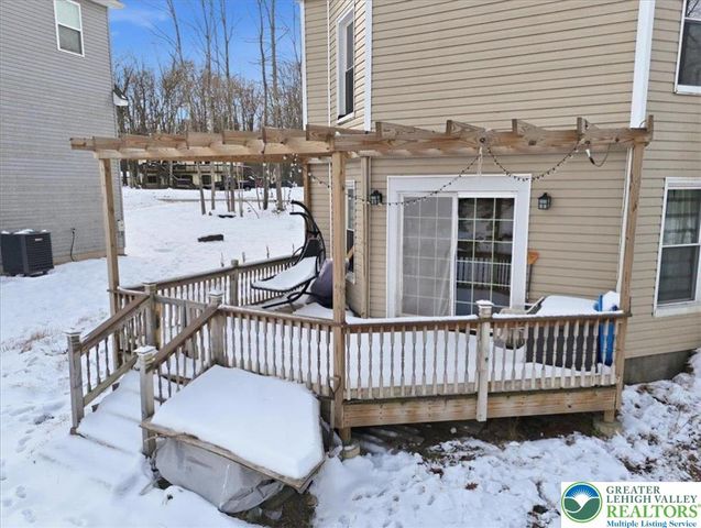 7814 Lake Shore Drive, Coolbaugh Twp, PA 18347