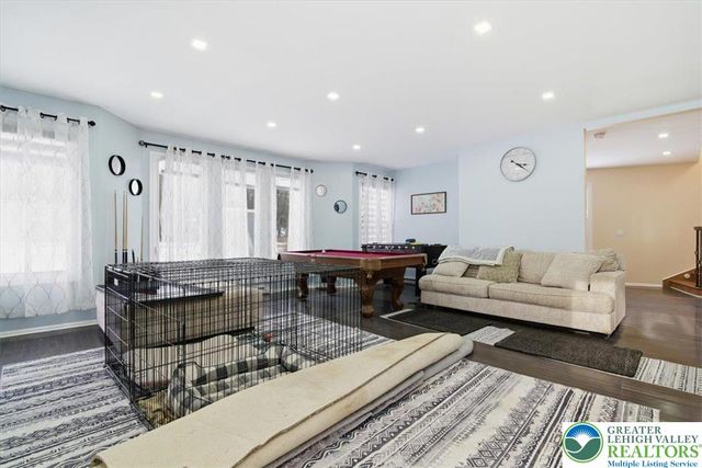 7814 Lake Shore Drive, Coolbaugh Twp, PA 18347