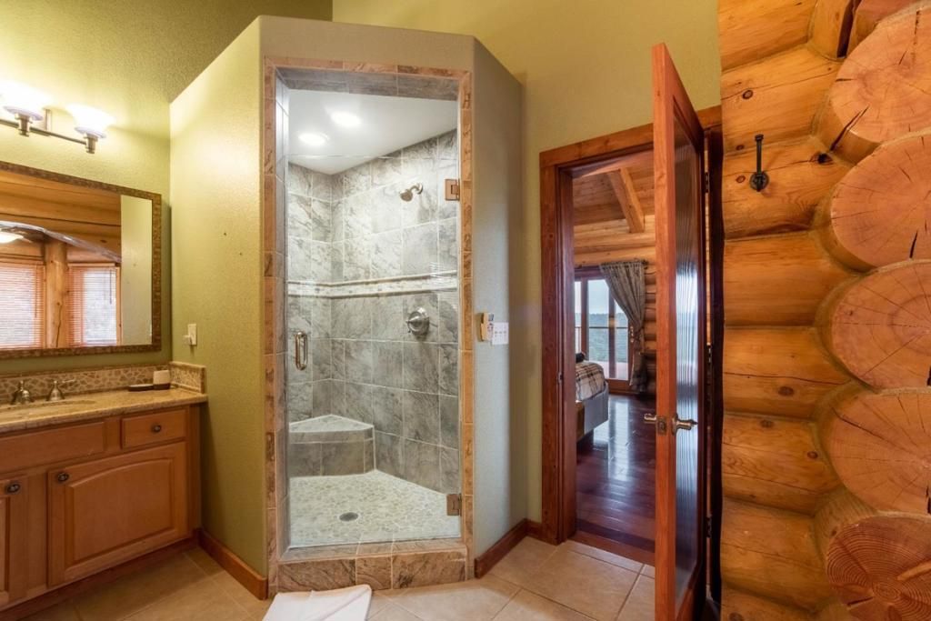 Image 19 of property listing at 19860 Camino Del Aparicio, Fiddletown, CA 95629