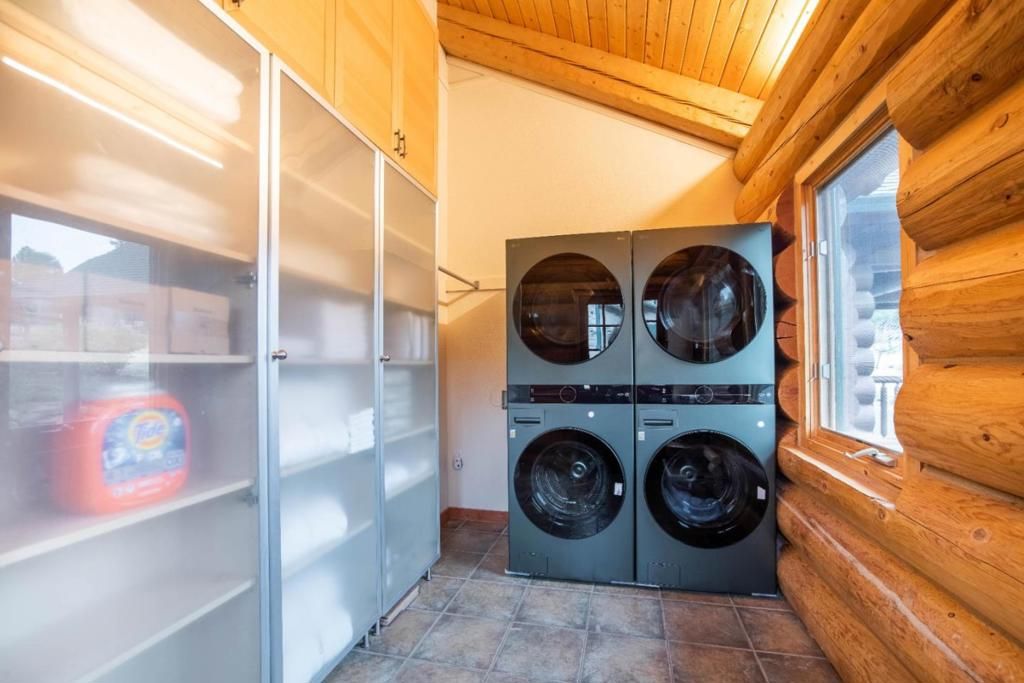 Image 29 of property listing at 19860 Camino Del Aparicio, Fiddletown, CA 95629