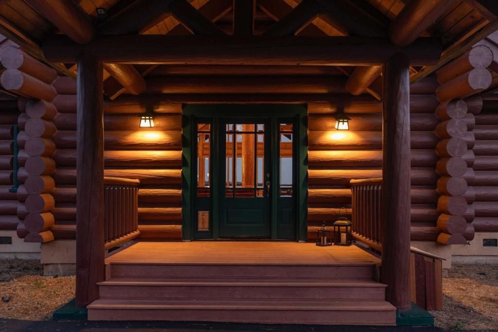 Image 3 of property listing at 19860 Camino Del Aparicio, Fiddletown, CA 95629