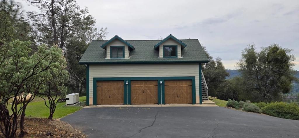 Image 4 of property listing at 19860 Camino Del Aparicio, Fiddletown, CA 95629