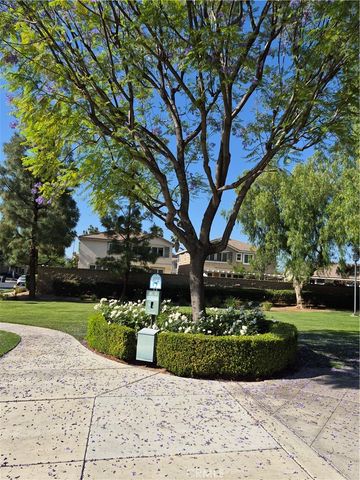 1785 Catania, Riverside, CA 92507