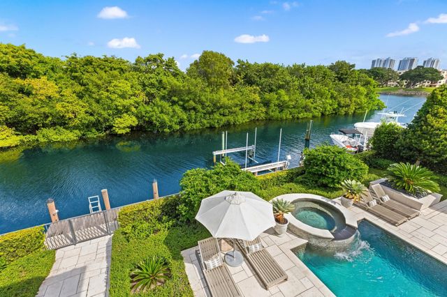 853 Harbour Isle Place, North Palm Beach, FL 33410