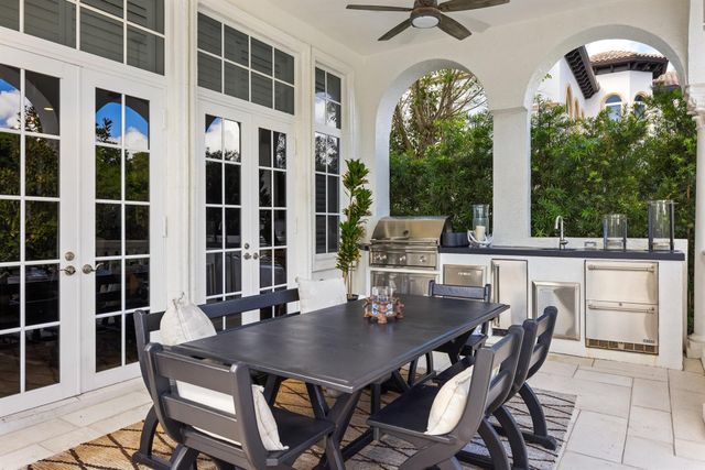 853 Harbour Isle Place, North Palm Beach, FL 33410