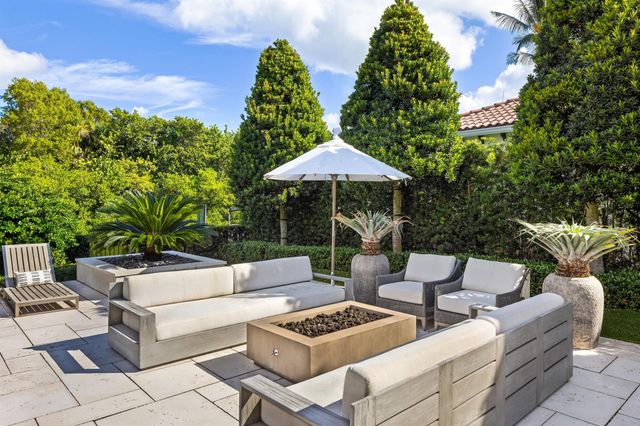 853 Harbour Isle Place, North Palm Beach, FL 33410