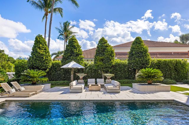 853 Harbour Isle Place, North Palm Beach, FL 33410