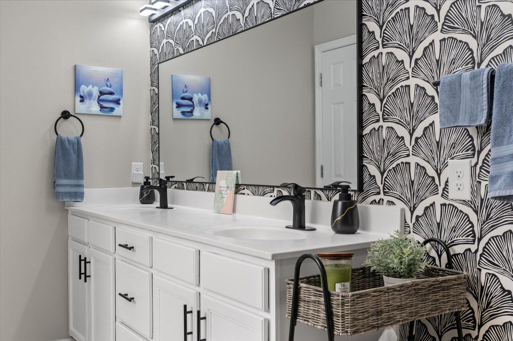 Image 31 of property listing at 130 Basket Grass Lane, Summerville, SC 29486