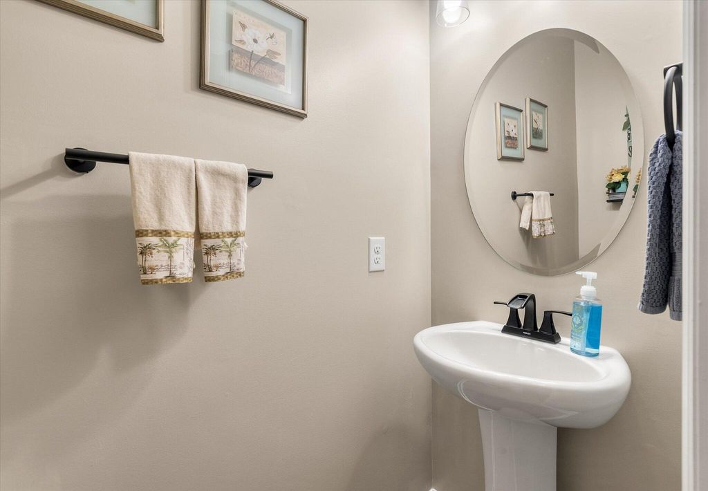 Image 39 of property listing at 130 Basket Grass Lane, Summerville, SC 29486