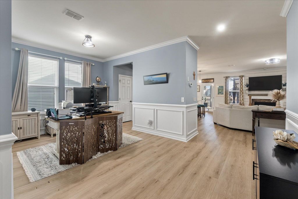 Image 7 of property listing at 130 Basket Grass Lane, Summerville, SC 29486