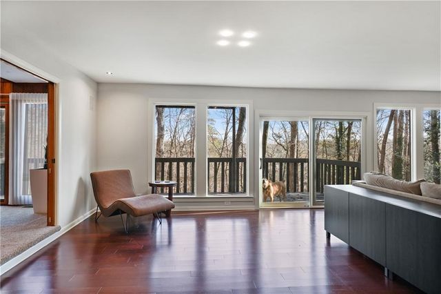 180 River Court Parkway, Sandy Springs, GA 30328